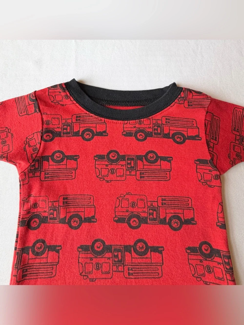 Carters Toddler Pajamas 2 Piece Red Firetruck Super Comfy Long Sleeve & Pants